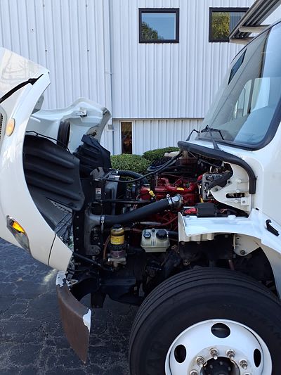 2019 Freightliner M2 106