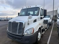 2018 Freightliner CASCADIA PX11364ST