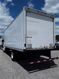 2018 Freightliner M2 106