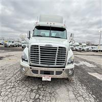 2018 Freightliner CASCADIA 113