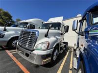 2016 Freightliner CASCADIA 125