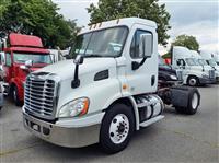 2018 Freightliner CASCADIA 113