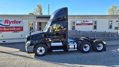 2020 Freightliner CASCADIA 125