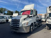 2019 Freightliner NEW CASCADIA PX12664