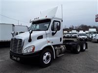 2017 Freightliner CASCADIA 113