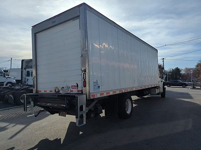 2018 Freightliner M2 106