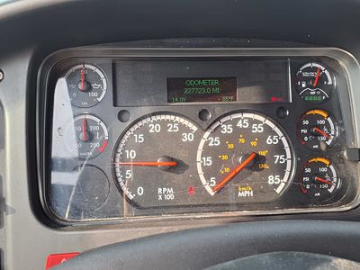 2019 Freightliner M2 106