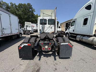 2018 Freightliner CASCADIA 125