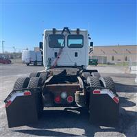 2016 Freightliner CASCADIA 113