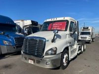 2018 Freightliner CASCADIA 125