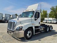 2019 Freightliner CASCADIA 125