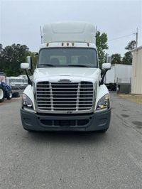2018 Freightliner CASCADIA 125