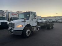 2016 Freightliner M2 106