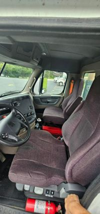 2019 Freightliner CASCADIA 125