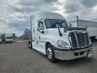 2018 Freightliner CASCADIA 125
