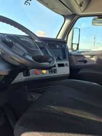 2019 Freightliner NEW CASCADIA PX12664