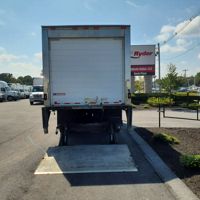 2017 Freightliner M2 106