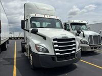 2020 Freightliner NEW CASCADIA 126