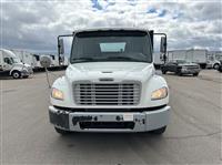 2015 Freightliner M2 106