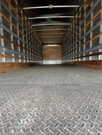 2017 Freightliner M2 106