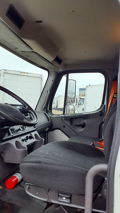 2019 Freightliner M2 106