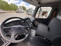 2016 Freightliner M2 106