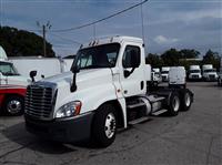 2015 Freightliner CASCADIA 125