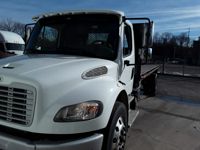 2018 Freightliner M2 106