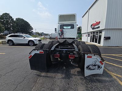 2020 International LT625