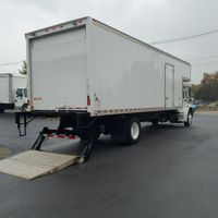 2018 Freightliner M2 106