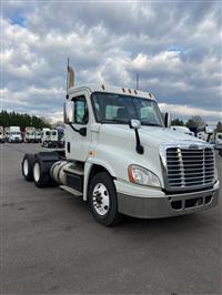 2017 Freightliner CASCADIA 125