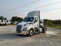 2019 Freightliner NEW CASCADIA 126