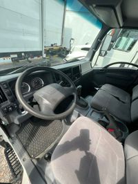 2018 Isuzu NPR HD
