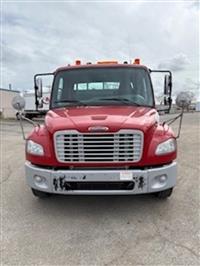 2018 Freightliner M2 106