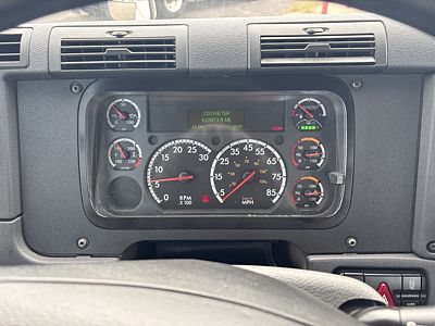 2020 Freightliner CASCADIA 125