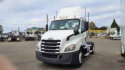 2020 Freightliner NEW CASCADIA 116