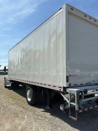2020 Freightliner M2 106