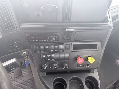 2020 International LT625