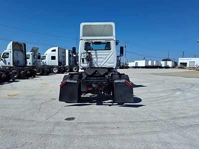 2019 International RH613