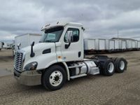 2018 Freightliner CASCADIA 113