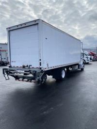 2019 Freightliner M2 106