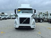 2020 Volvo VNR64T-640