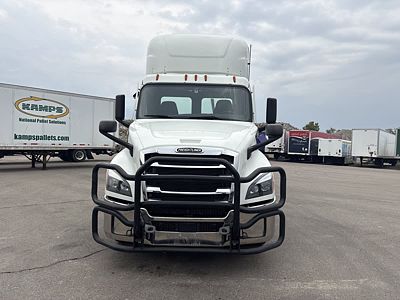 2021 Freightliner NEW CASCADIA PX12664