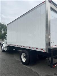 2019 Freightliner M2 106