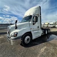 2017 Freightliner CASCADIA 125