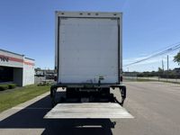 2016 Freightliner M2 106
