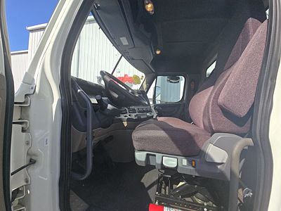 2020 Freightliner CASCADIA 125