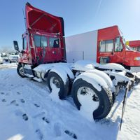 2017 Freightliner CASCADIA 125