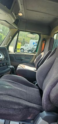 2019 Freightliner CASCADIA 125