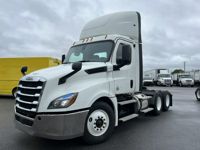 2020 Freightliner NEW CASCADIA PX12664